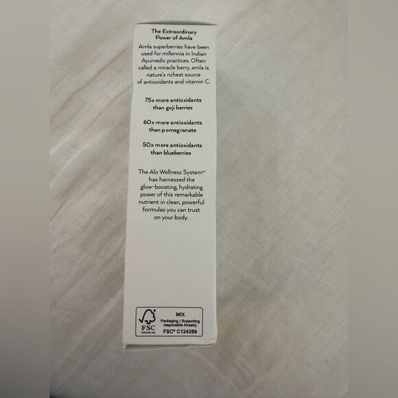 NWT ALO Yoga Restorative Hand Cream - Picture 7 of 10